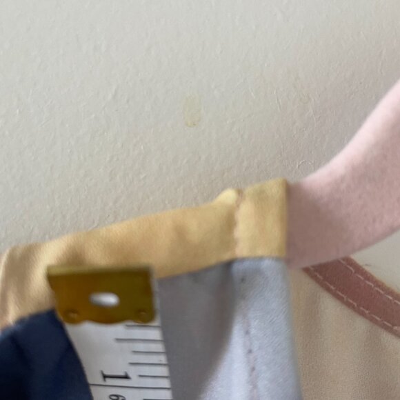 Dress - Picture 7 of 9